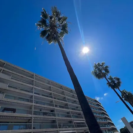 Apartment Les Pins - Sea View - 4 People - Parking