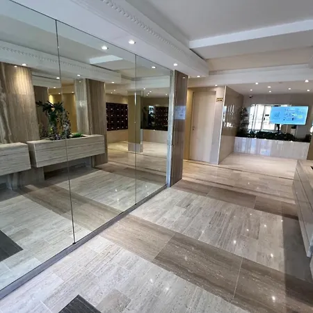 Apartment Les Pins - Sea View - 4 People - Parking *