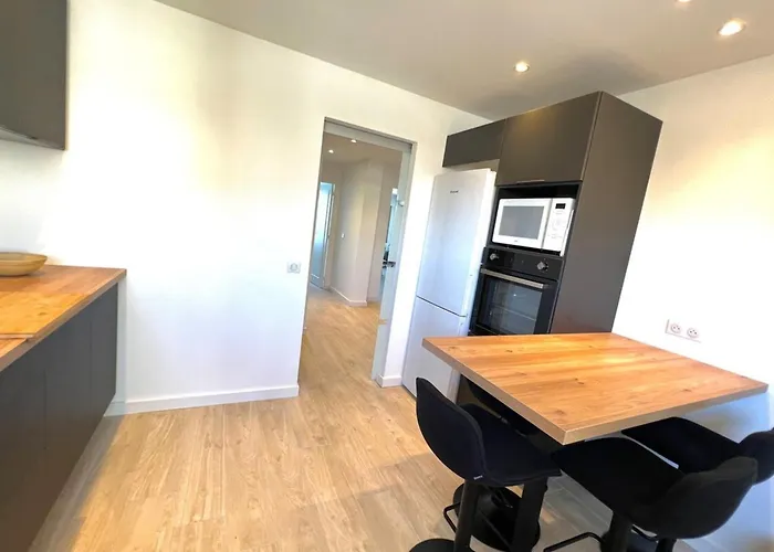 Les Pins - Sea View - 4 People - Parking Apartment *