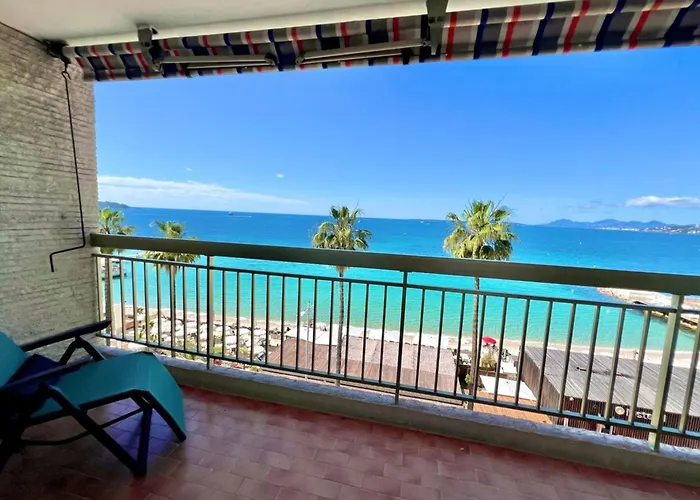 Lägenhet Les Pins - Sea View - 4 People - Parking